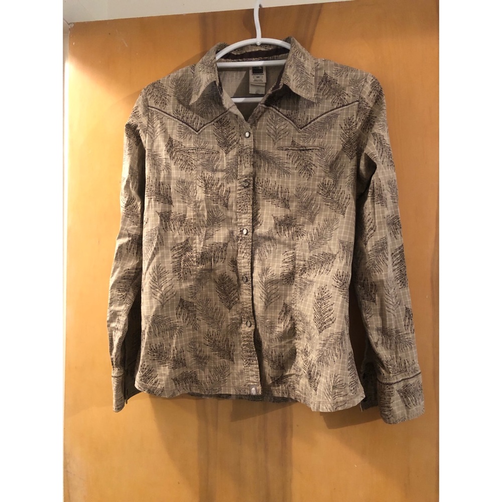 North Face hiking western pearl snap button up